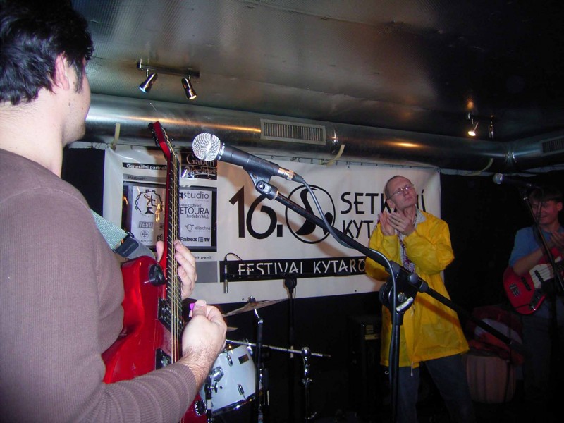Tři tuny